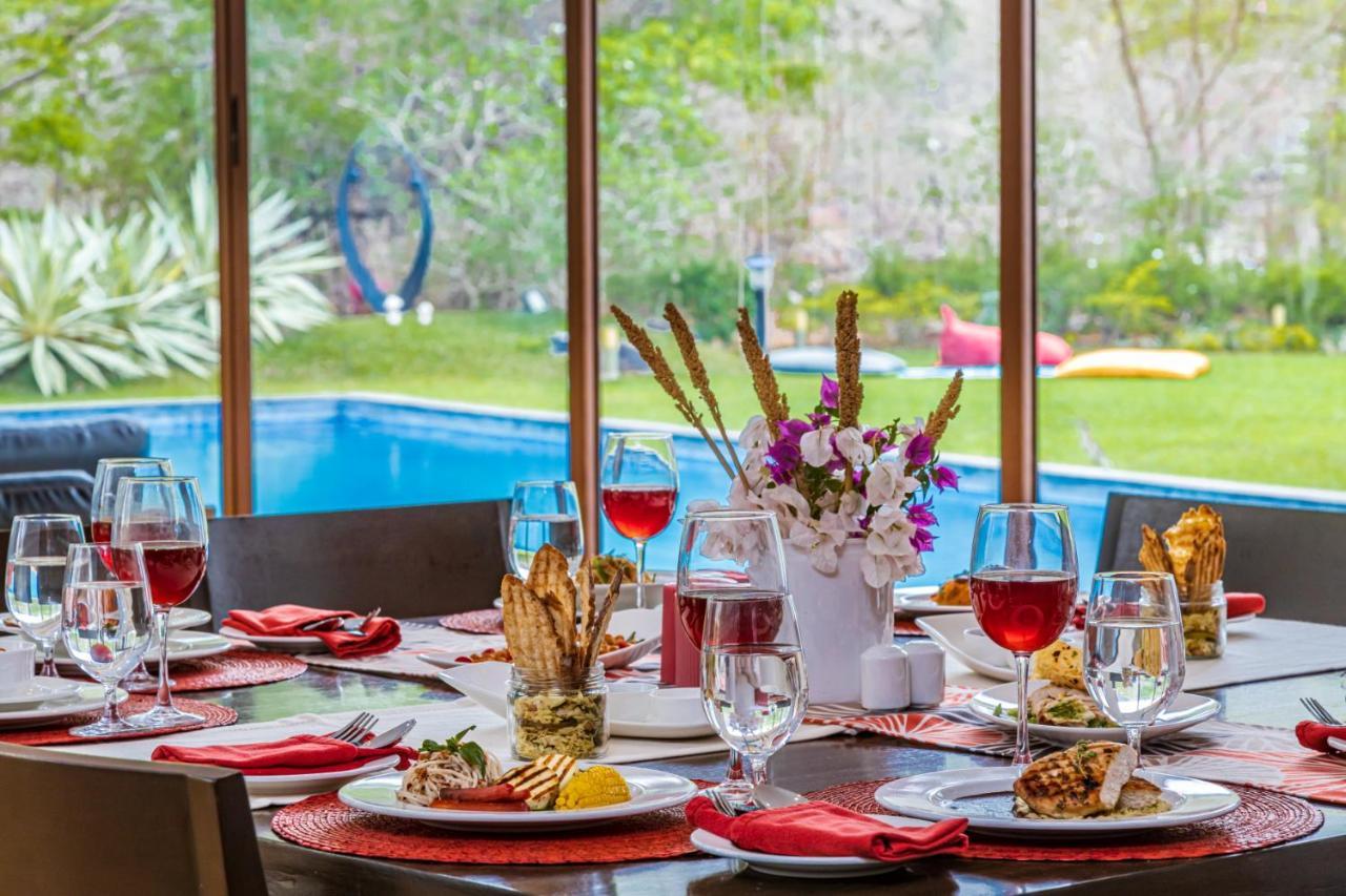 Saffronstays Estella, Alibaug Alībāg Exteriér fotografie